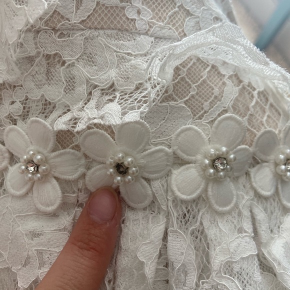 GODDESSQIAO Tie-Straps Lace Peplum Mini Dress - Picture 10 of 10